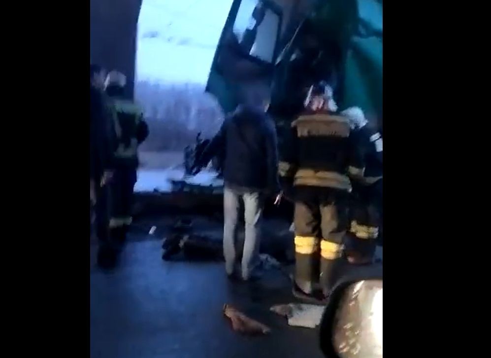 В полиции рассказали об обстоятельствах аварии с фурой на Московском шоссе