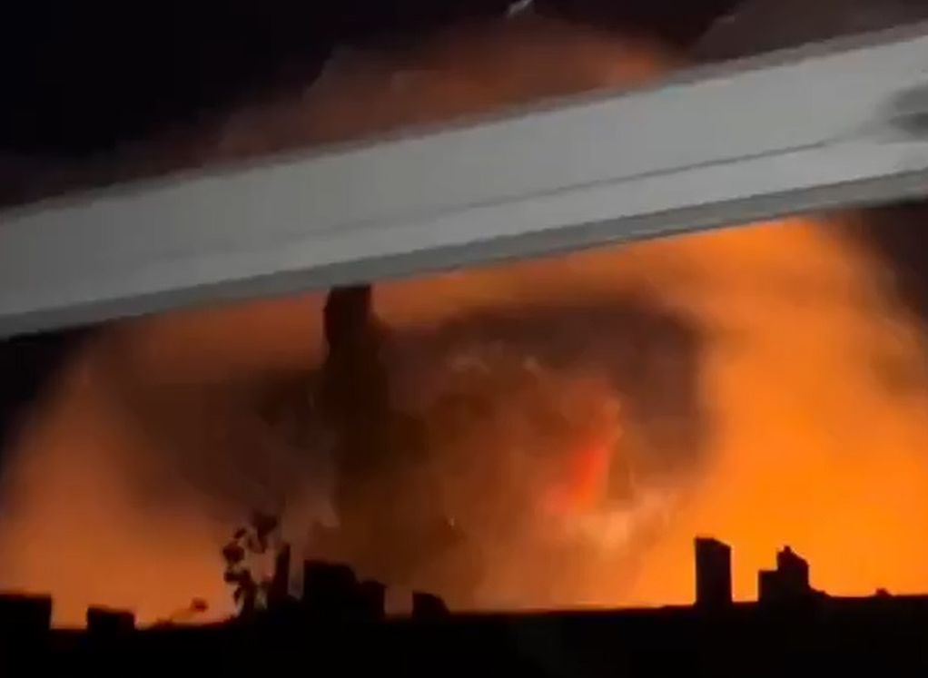 Момент взрыва на харьковской ТЭЦ-5 попал на видео 