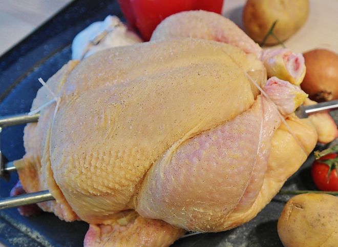 В «Росконтроле» назвали опасное для здоровья куриное мясо