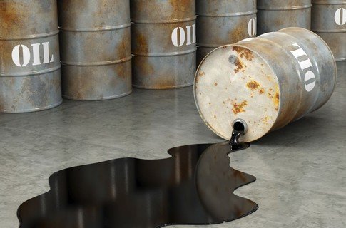 Цена за баррель нефти Brent упала до пятилетнего минимума