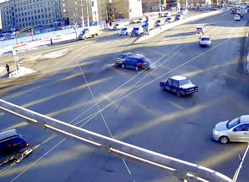 ДТП на Первомайском проспекте попало на видео