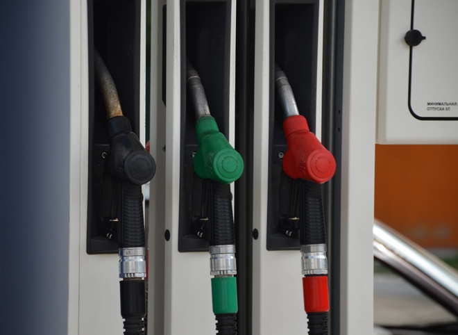 Рязань стала лидером по снижению цен на бензин