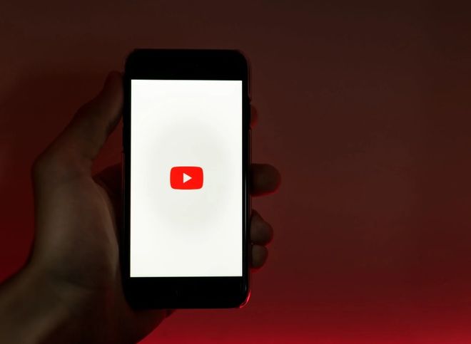 YouTube заявил, что не собирается уходить из России из-за конфликта на Украине