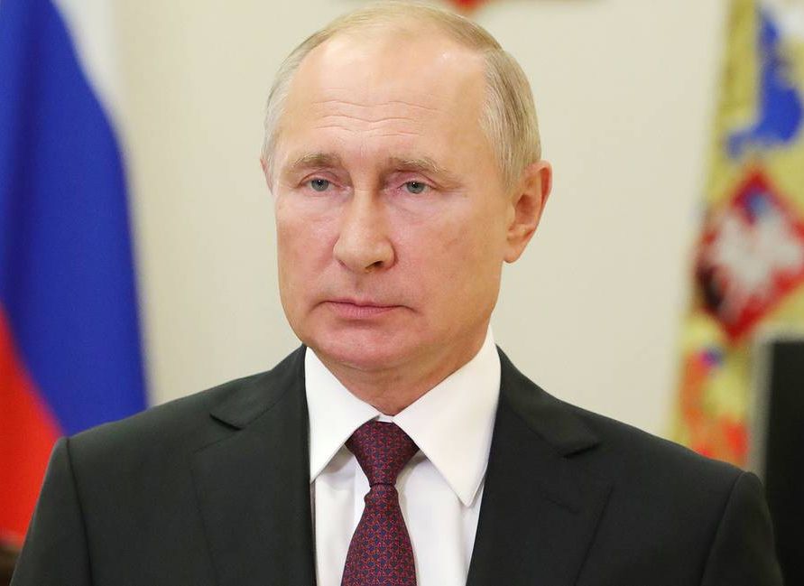 Путин обратился к россиянам из-за пандемии коронавируса