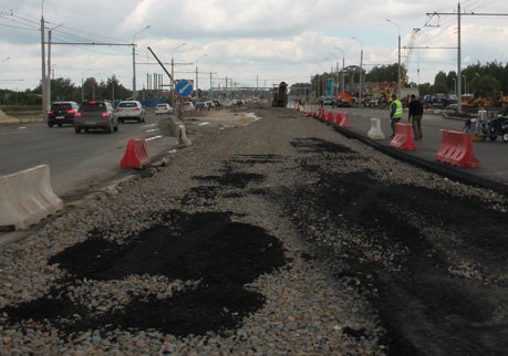 В РФ предложили строить дороги из цемента