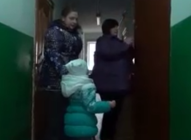 Касимовская семья с ребенком-инвалидом ютится на площади 10 кв. м