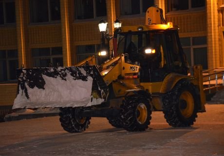 В Рязани начали дежурство 14 снегоуборочных машин