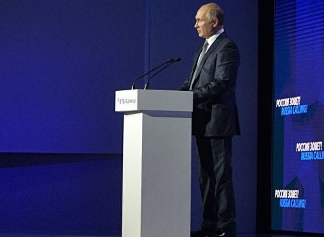 Путин пошутил в ответ на вопрос о будущем России после его ухода