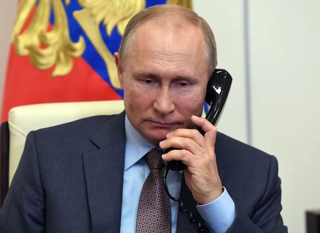 Путин поговорил по телефону с директором ЦРУ