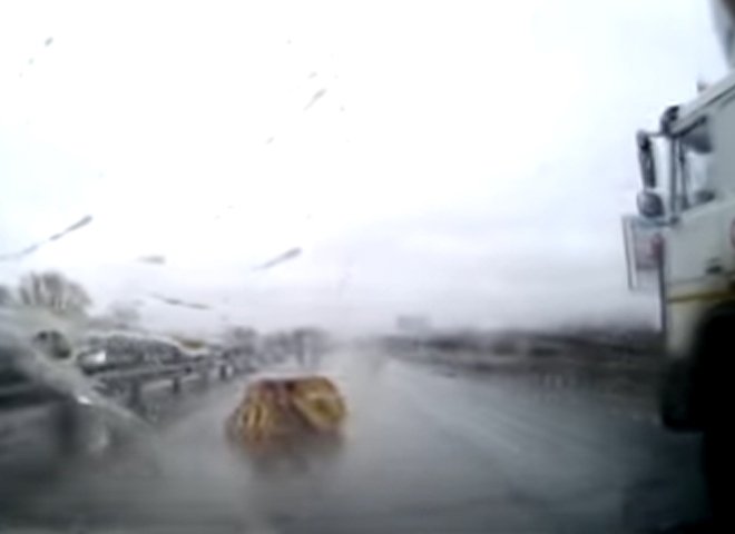 Под Рязанью несколько автомобилей попали в дорожное происшествие (видео)