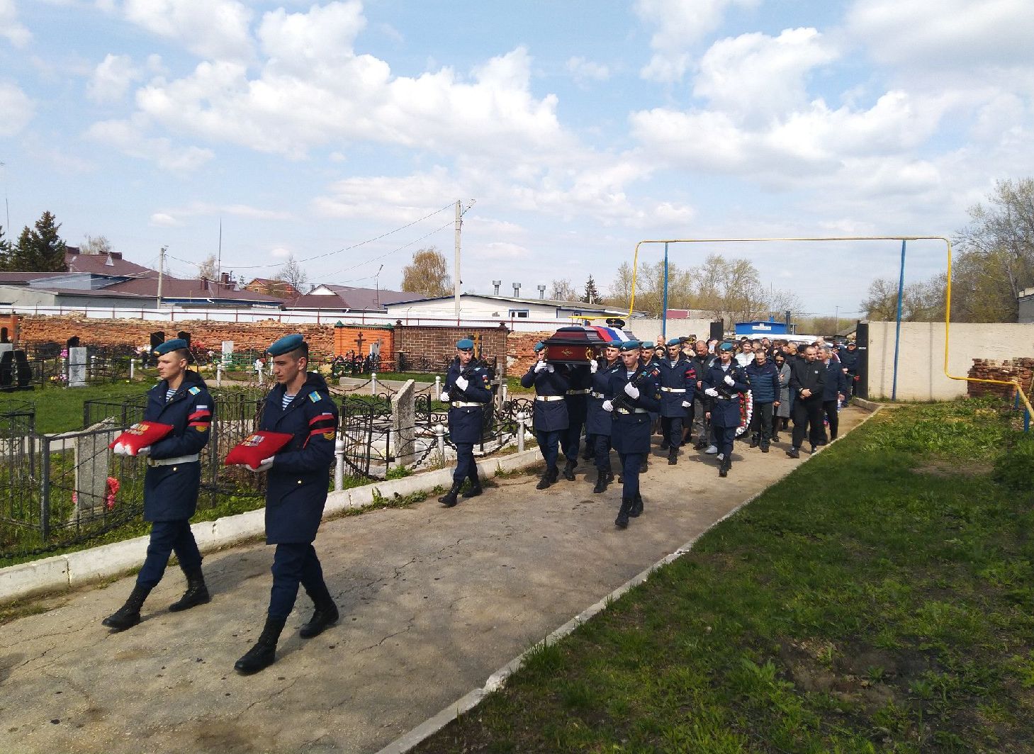В Скопине похоронили военнослужащего, погибшего на Украине