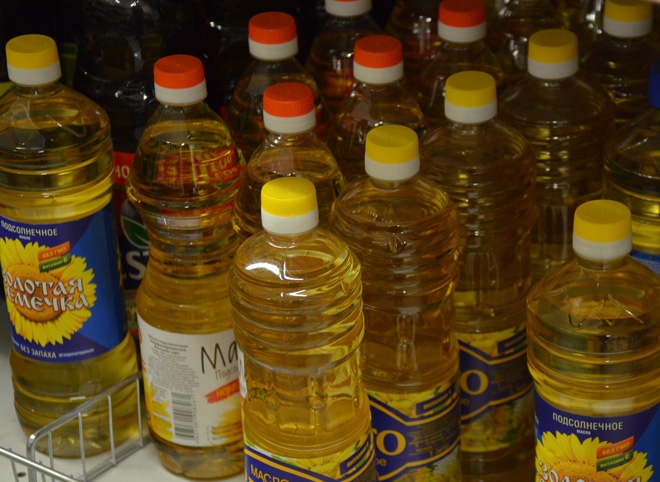 В России цены на масло и сахар могут заморозить на три месяца