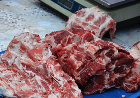 На рязанских рынках запрещена торговля свининой