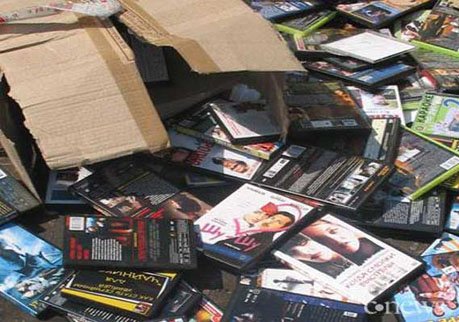 В Рязани изъяли контрафактные DVD, обувь и алкоголь