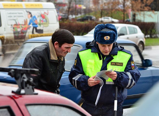 Российские автомобилисты получат новые документы на машины