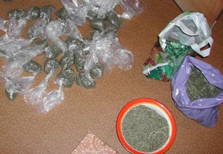 В первые дни 2016 года полиция изъяла 5,5 кг наркотиков