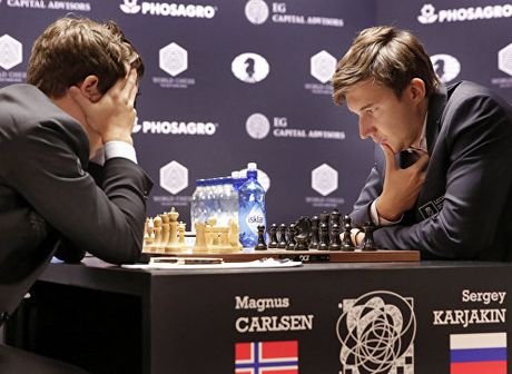 Карякин победил Карлсена в партии матча за мировую шахматную корону
