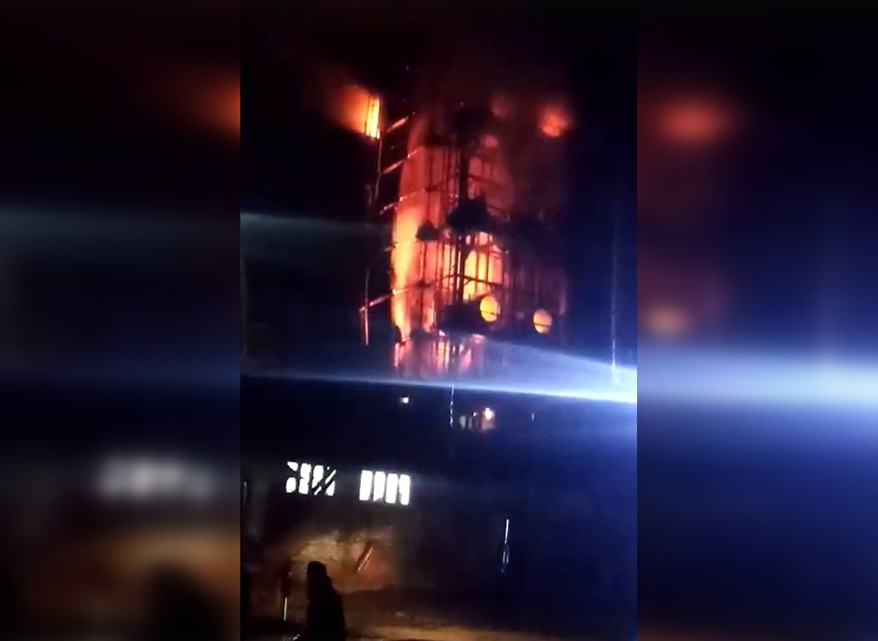 На Скопинском комбикормовом заводе случился крупный пожар