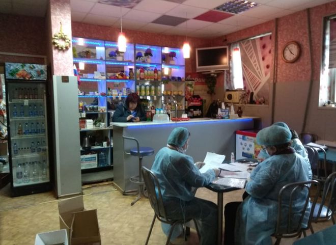 В Кальном обнаружили кафе, работавшее несмотря на карантин