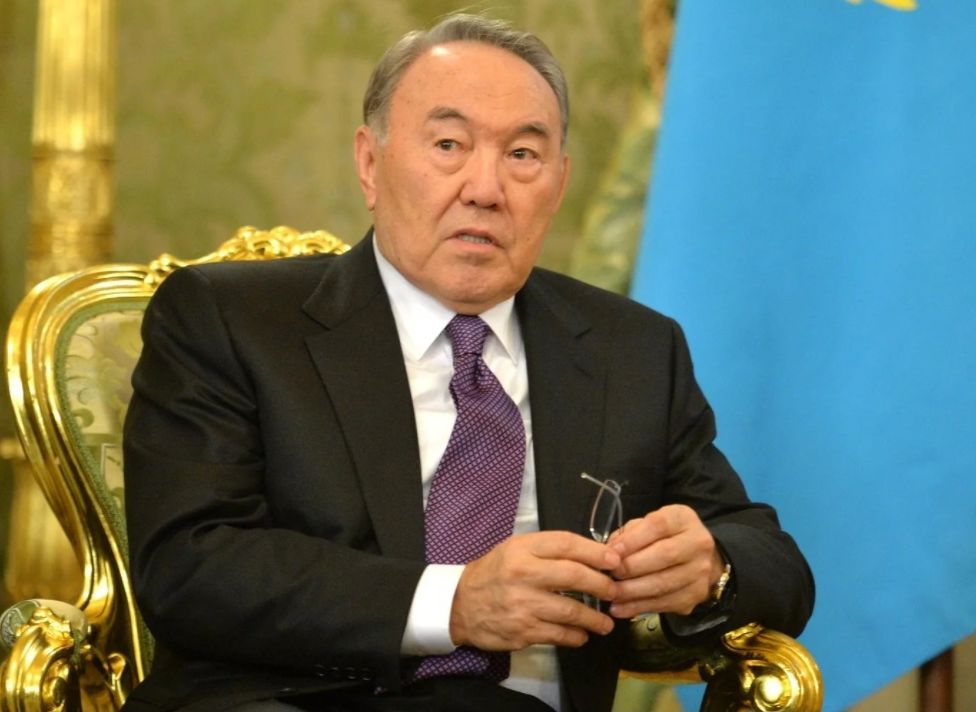 Пресс-секретарь Назарбаева опроверг его бегство из страны