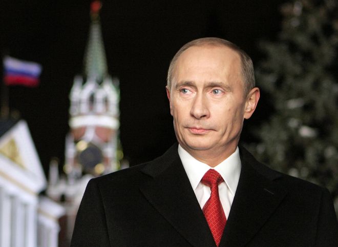 Почти две трети россиян хотят переизбрания Путина на новый срок