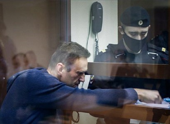 Мосгорсуд оставил в силе реальный срок Навальному