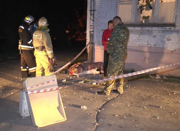 В Обнинске обрушился балкон общежития, двое погибли
