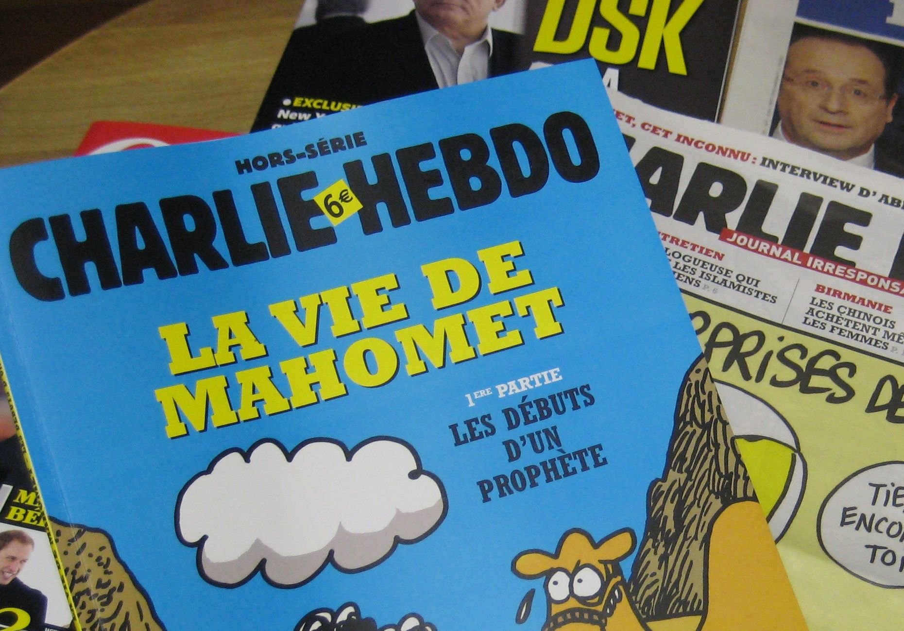 Charlie Hebdo изобразит пророка Мухаммеда на обложке