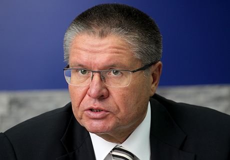 Улюкаев предложил приватизировать Сбербанк и ВТБ