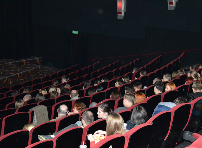 Мединский предложил ограничивать число показов каждого фильма в кинотеатрах
