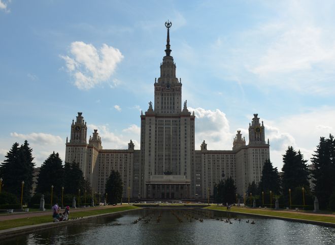 Российские университеты не вошли в сотню лучших мировых вузов