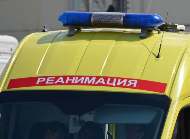 На Первомайском проспекте столкнулись легковушка и троллейбус, есть пострадавший
