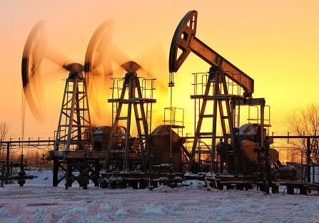 В 2015 году Россия увеличила объем нефтедобычи