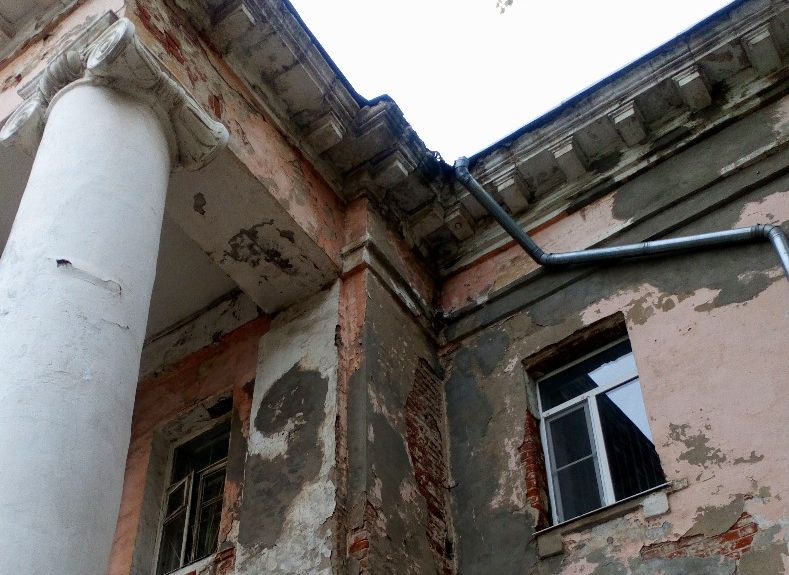 Рязанская поликлиника, ужаснувшая Ходорковского, остается в полуразрушенном состоянии