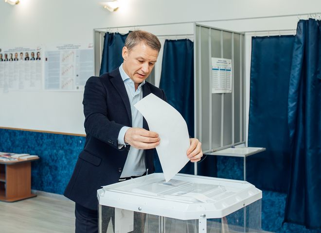 Аркадий Фомин проголосовал на выборах президента России