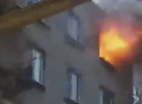 СМИ: причиной пожара в центре Рязани могла стать непотушенная сигарета