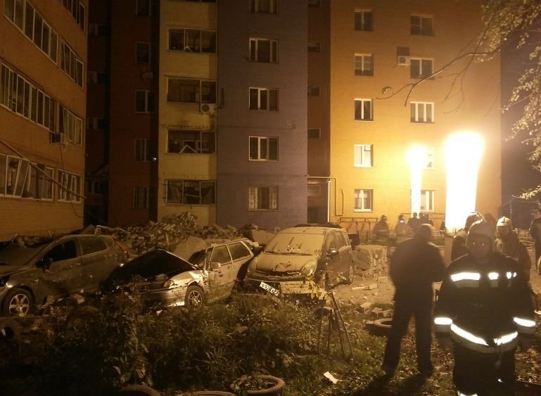 В Рязани произошел взрыв в многоэтажке, есть жертвы