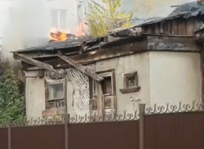 На Цветном бульваре загорелся дом Банковского