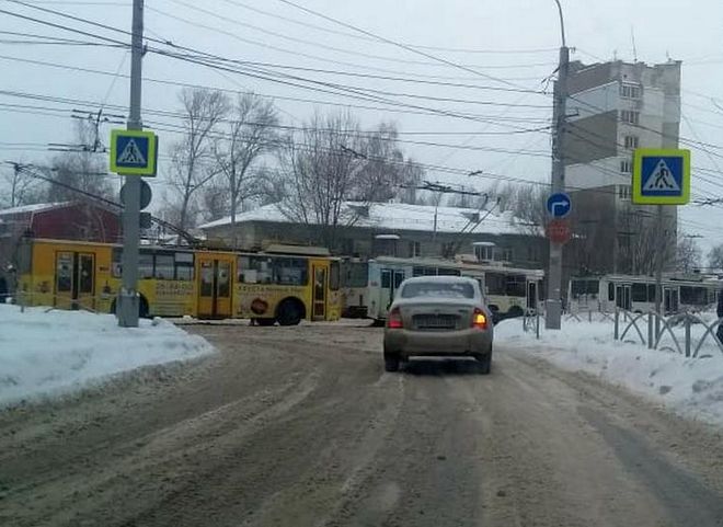 На улице Островского появился новый пешеходный переход