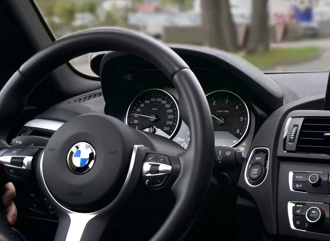 BMW с рязанскими номерами объявили в розыск «по приказу Путина»