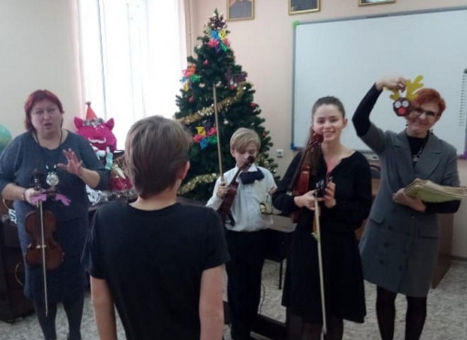 Рязанских подростков-правонарушителей поздравили праздничным концертом