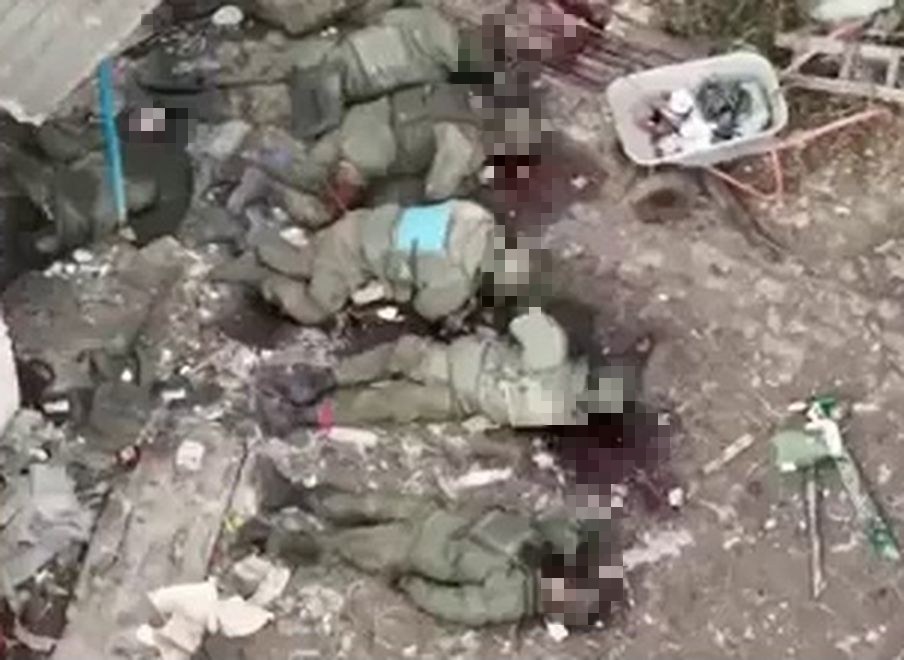 В сети появилось видео с «расстрелом российских военных»