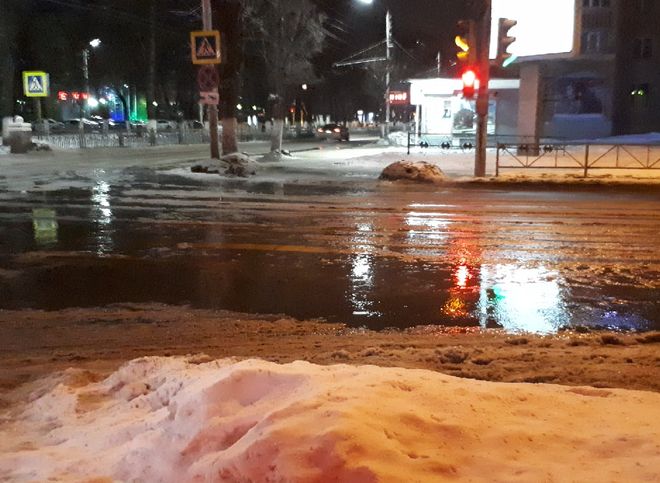 В Рязани затопило улицу Горького