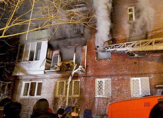 СКР назвал основную версию взрыва дома в Омске