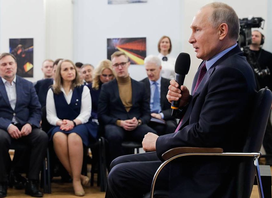 Путин объяснил, зачем нужно изменение Конституции