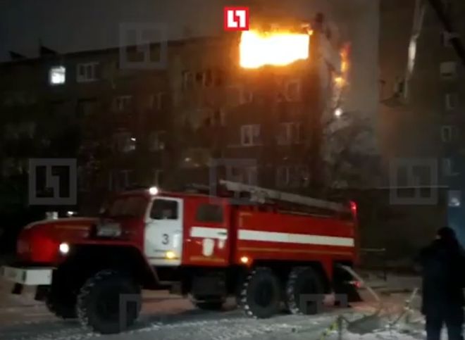 В Мурманске произошел взрыв газа в жилом доме (видео)