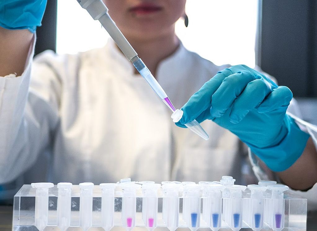 Китайские ученые создали коронавирус со смертностью 100%