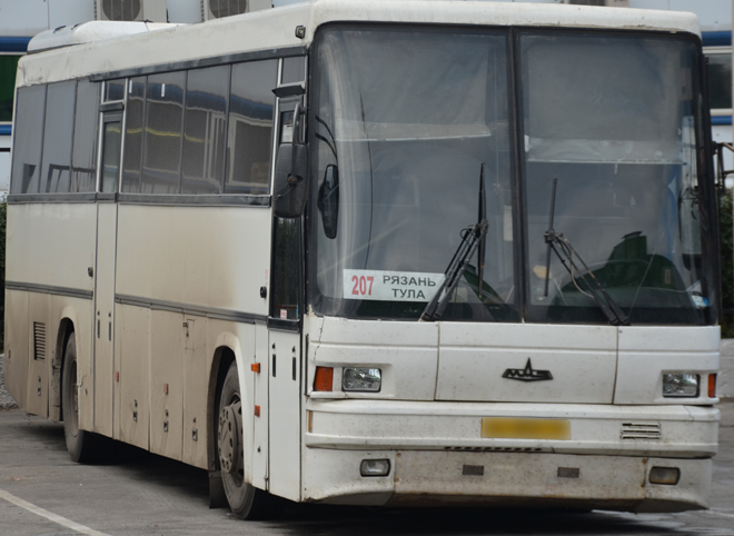 Тульскому губернатору пожаловались на ужасный автобус Рязань — Тула