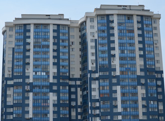 В Рязани девочка-подросток погибла после падения с балкона 13-го этажа