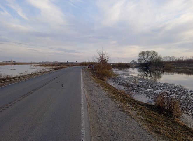 Жители Заокского сообщили о сильном разливе озера Марьинка